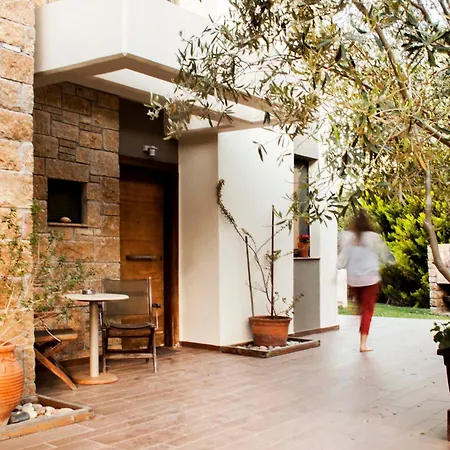 Zenas Villa *